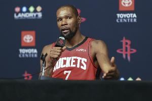 KD：保持竞技状态不一定要做很多力量训练和长跑 拉伸也很不错
