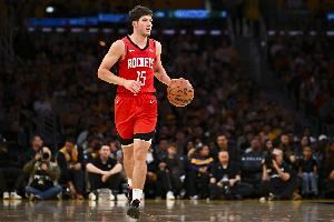 救火队员!谢泼德内外开花连得5分 帮助火箭止住颓势